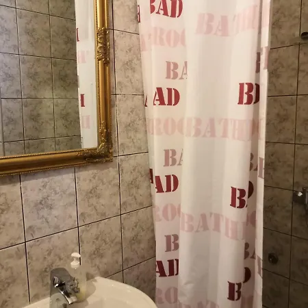 Betty Apartment Vir