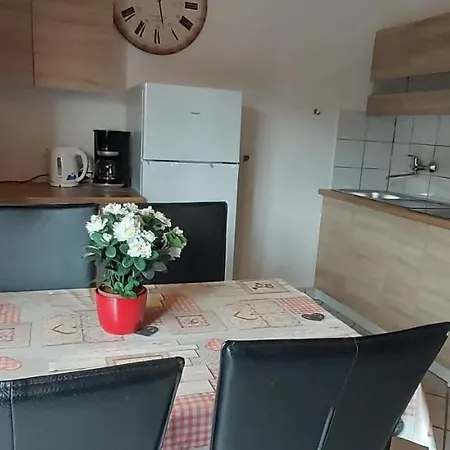 Apartment Betty Vir